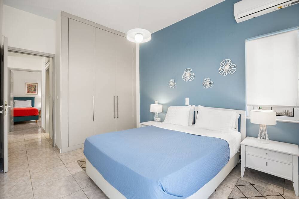Stellaris Luxury Peaceful Apt 5 Minuten zu Fuß zum Strand von Kalamaki und 5 km nach Chania 1