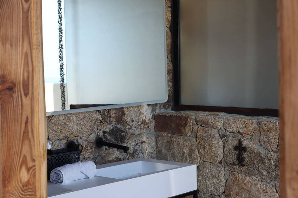 Foto 6 von 30: Kuppel-Deluxe-Ensuite mit Dusche-Blick auf die Bucht