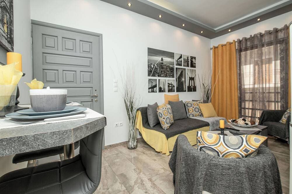 Foto 12 von 30: Golden Aurora - Modern Apartment in Egaleo/Athens