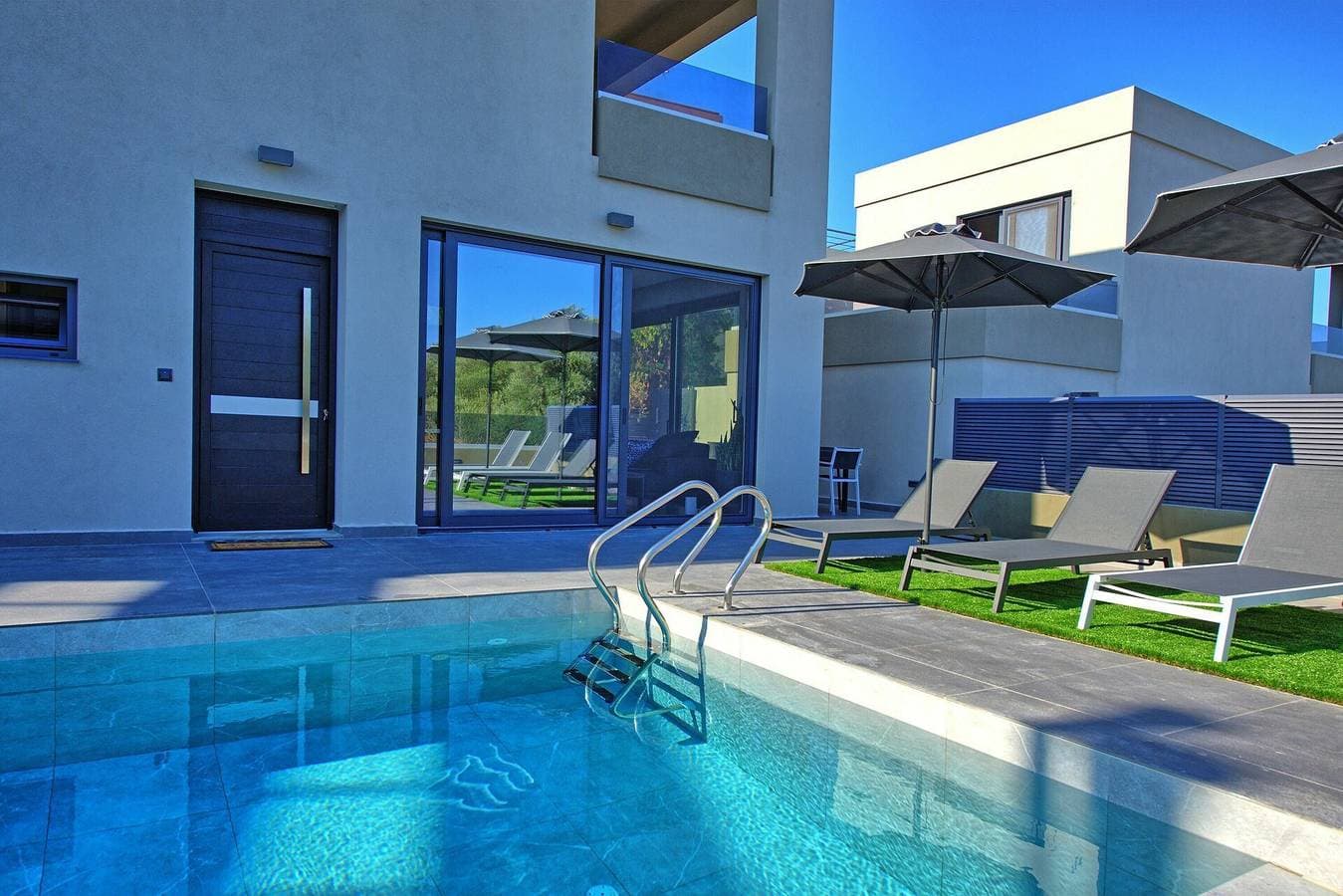 Foto 5 von 25: Villa für 5 Personen mit Pool