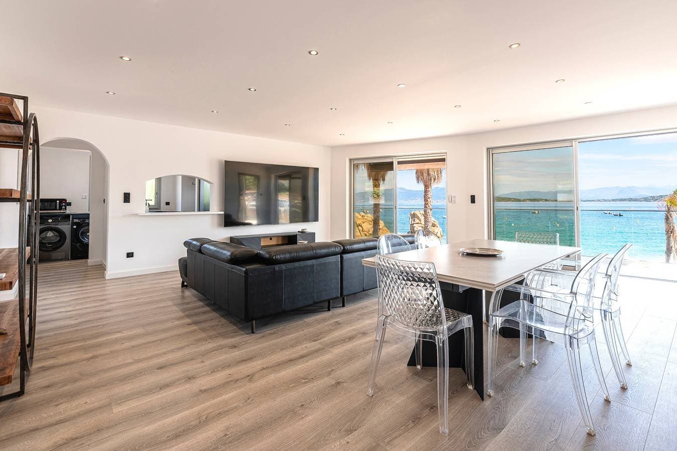 Foto 8 von 19: Ferienwohnung für 6 Personen mit Terrasse