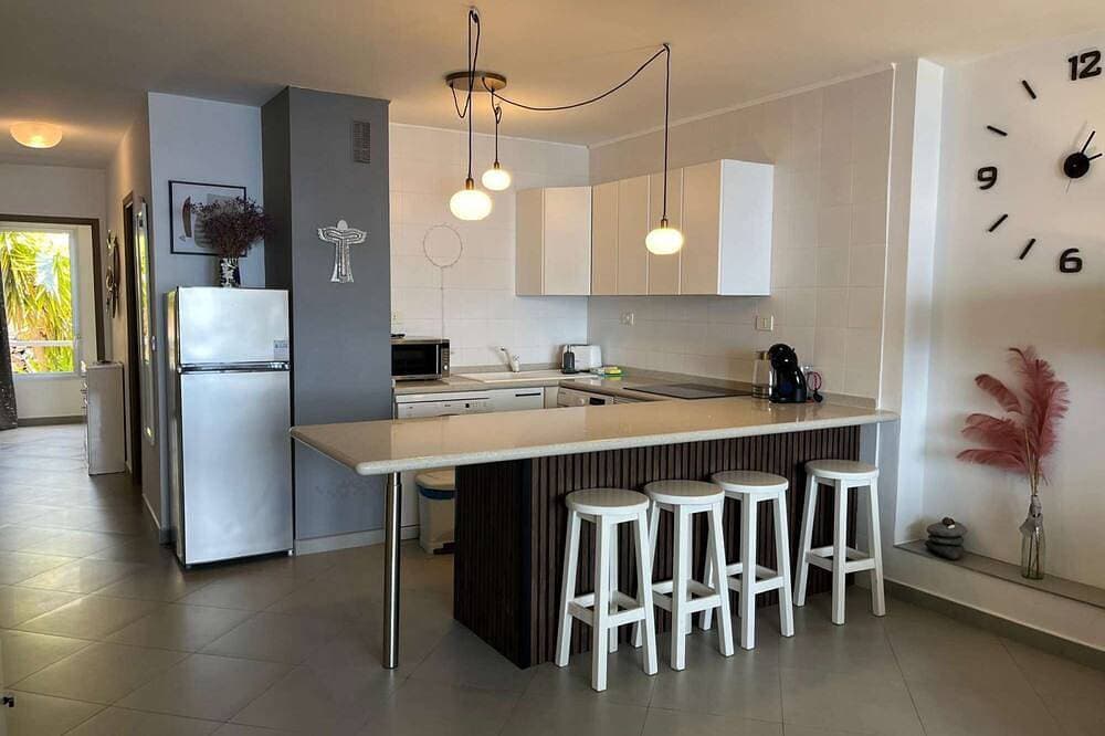 Foto 11 von 30: Elegante apartamento con vista directa al mar