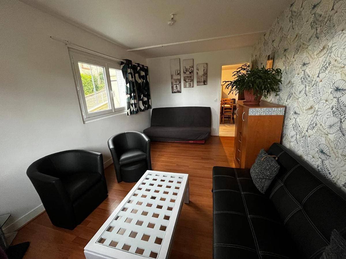 Foto 5 von 10: Two-Bedroom House