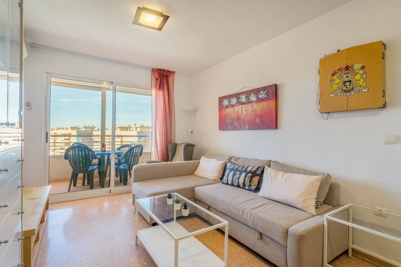 Foto 3 von 25: Apartment 'Urbanización Bulevar Playa' mit Gemeinschaftspool, WLAN und Klimaanlage