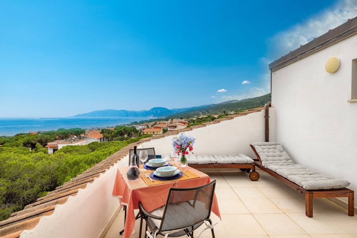 Foto 3 von 28: Ferienwohnung 'Dream In The Sky' mit Meerblick, Wi-Fi und Klimaanlage
