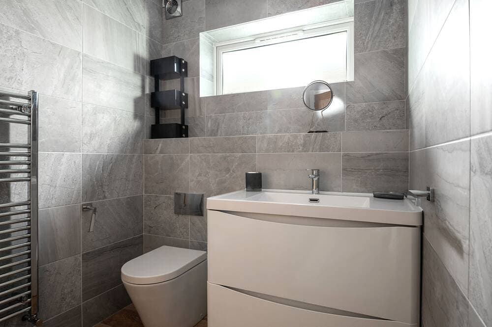 Foto 8 von 17: Seahaven in Sandbanks with Private Hot Tub