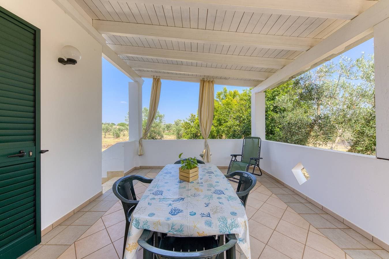Foto 2 von 21: Villa 'Terra Rossa - Piccola' mit privater Terrasse, privatem Garten und Klimaanlage