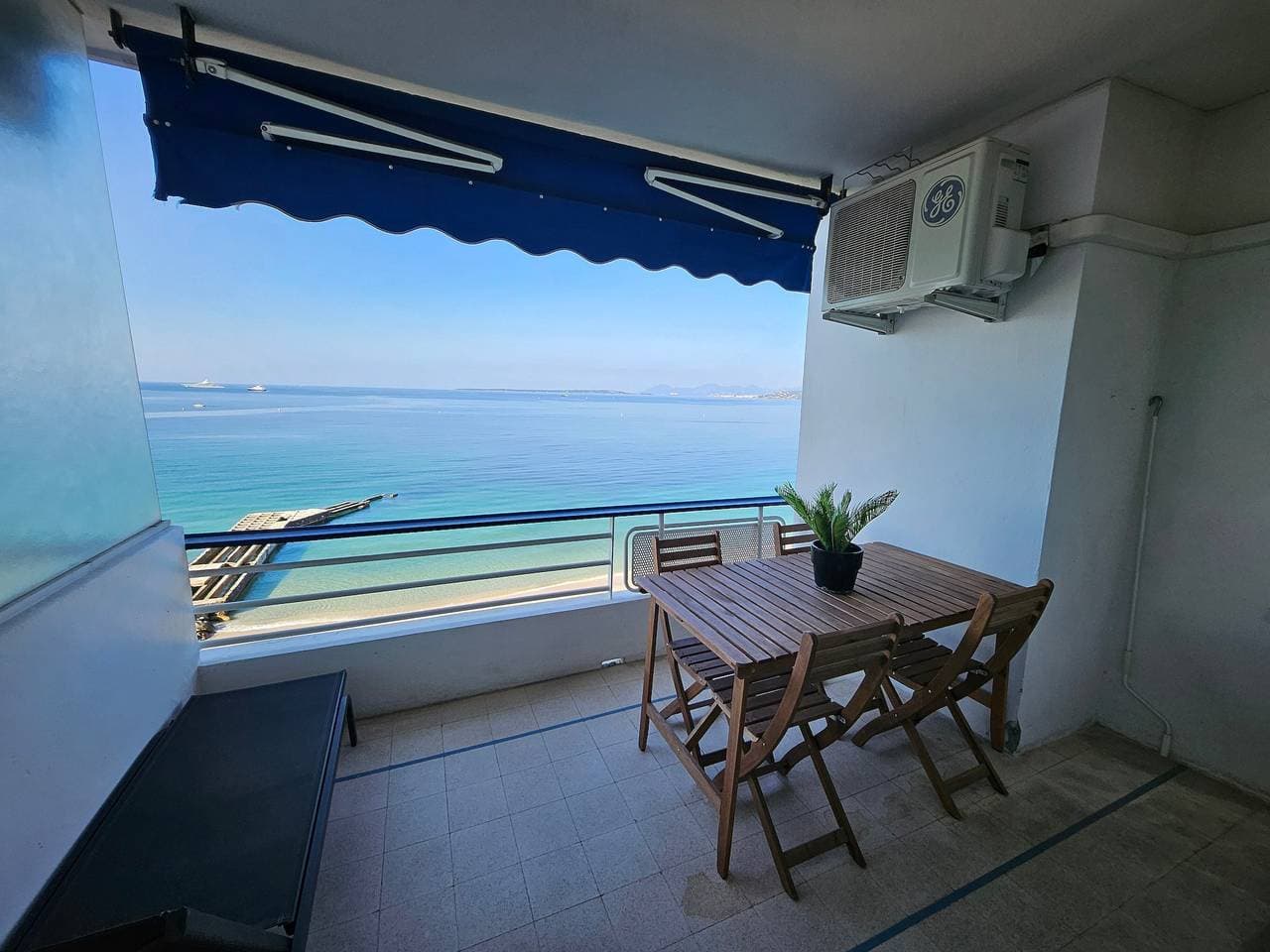 Centre Juan les Pins Colombier 2P 1