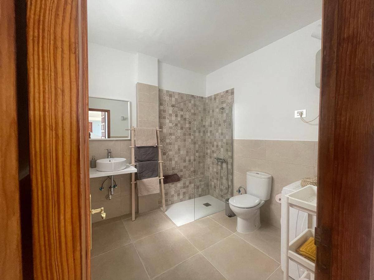 Foto 5 von 12: Two-Bedroom Apartment