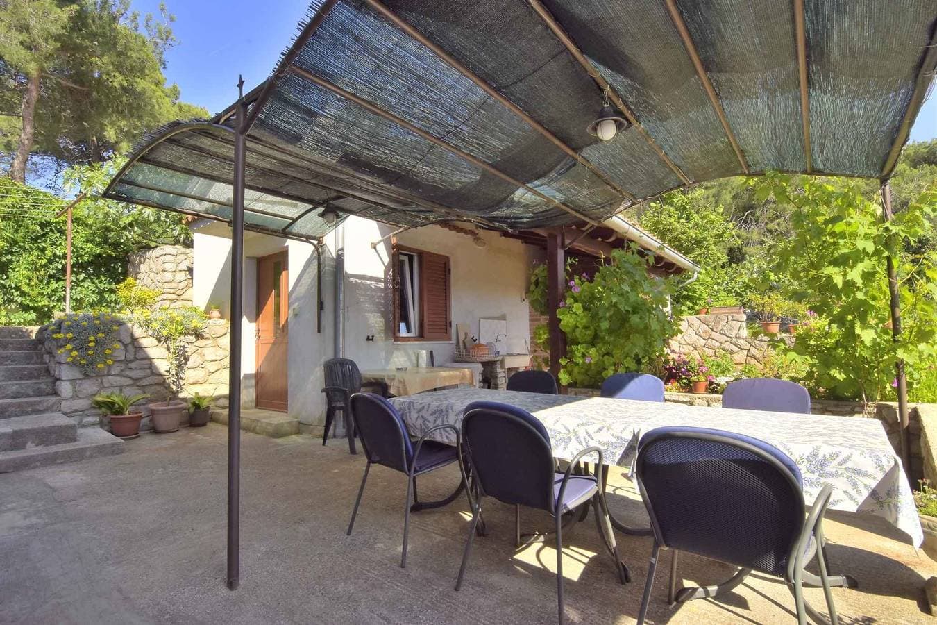 Foto 4 von 21: Ferienwohnung mit Terrasse und Internetzugang