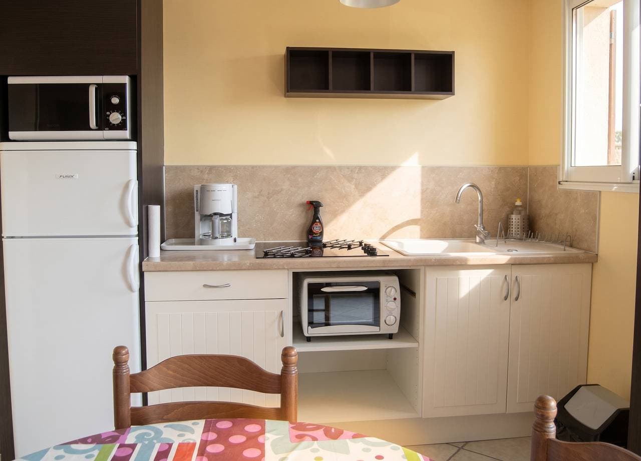 Foto 8 von 13: Charmantes Studio in Hyères - 20 m² - Freundliche Terrasse