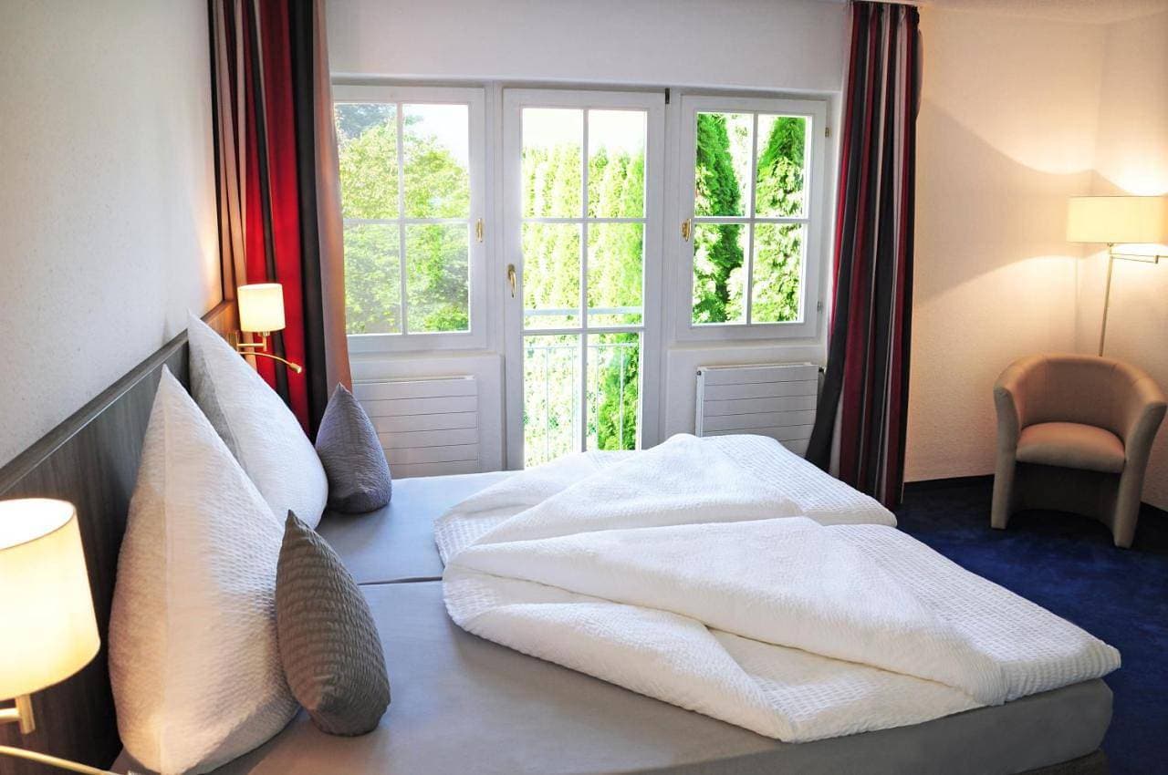 Foto 10 von 13: Double Room with Balcony