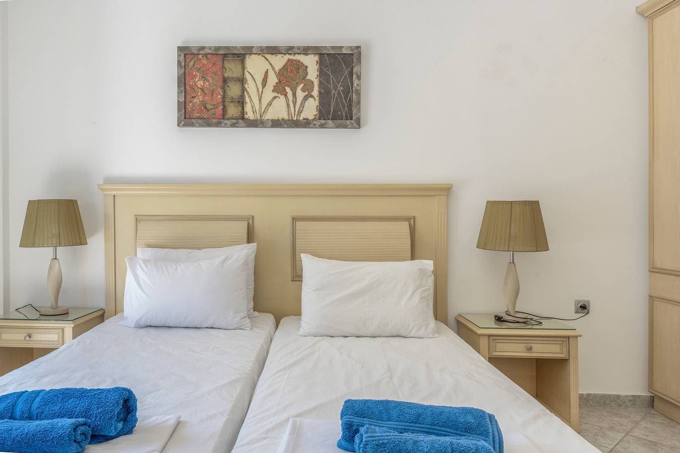 Foto 8 von 33: Katerinas Studio '2' mit Meerblick und privatem Balkon