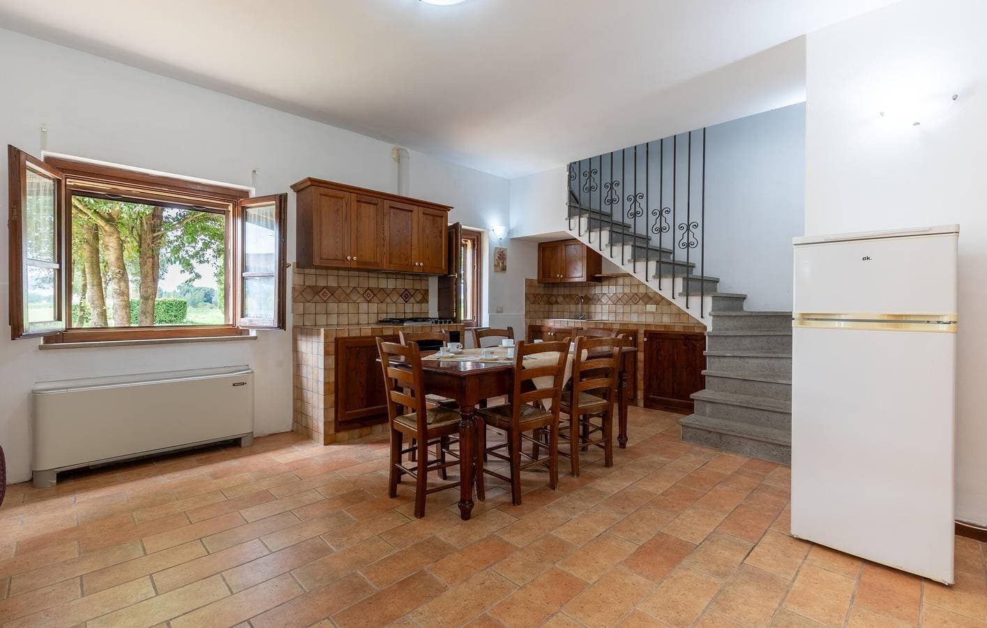 Foto 8 von 31: Appartement mit Seeblick, Pool und AC, 2,5km bis Umbertide
