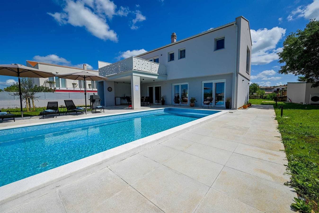 Foto 2 von 70: Casa Ferata mit Pool