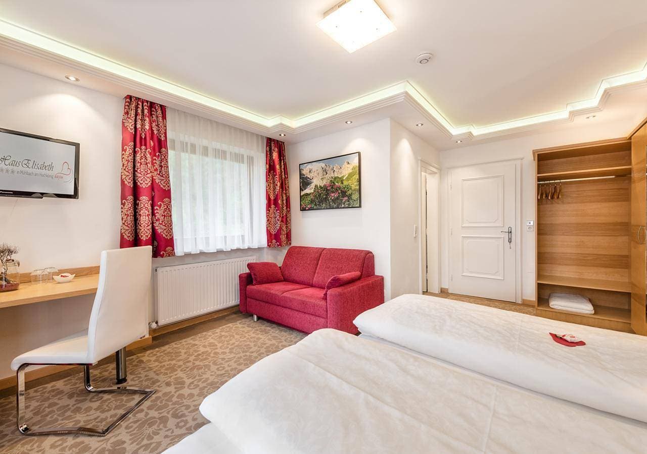 Foto 11 von 38: Doppelzimmer mit Balkon