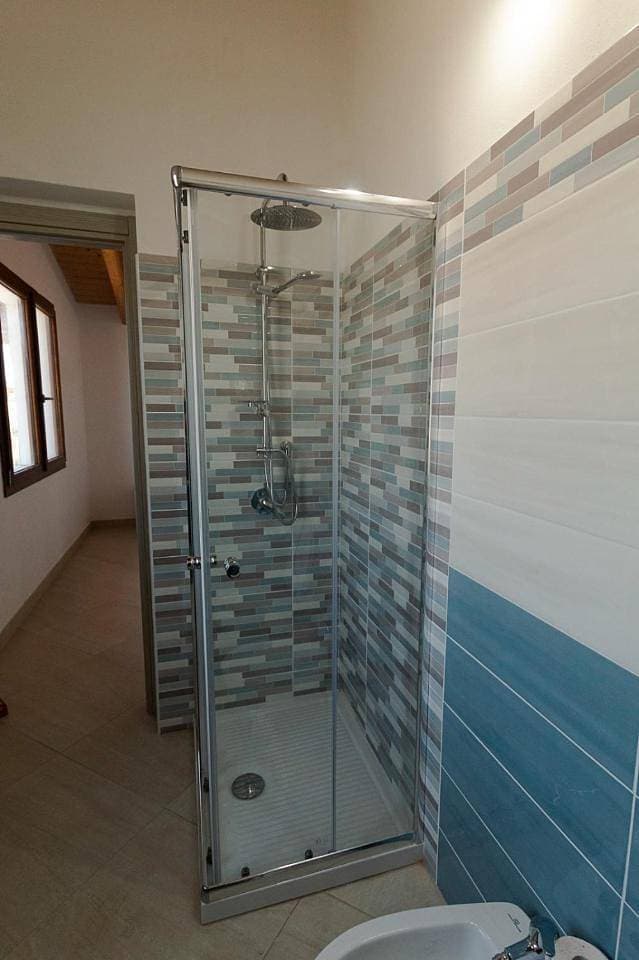 Foto 8 von 10: Double Room with Private Bathroom