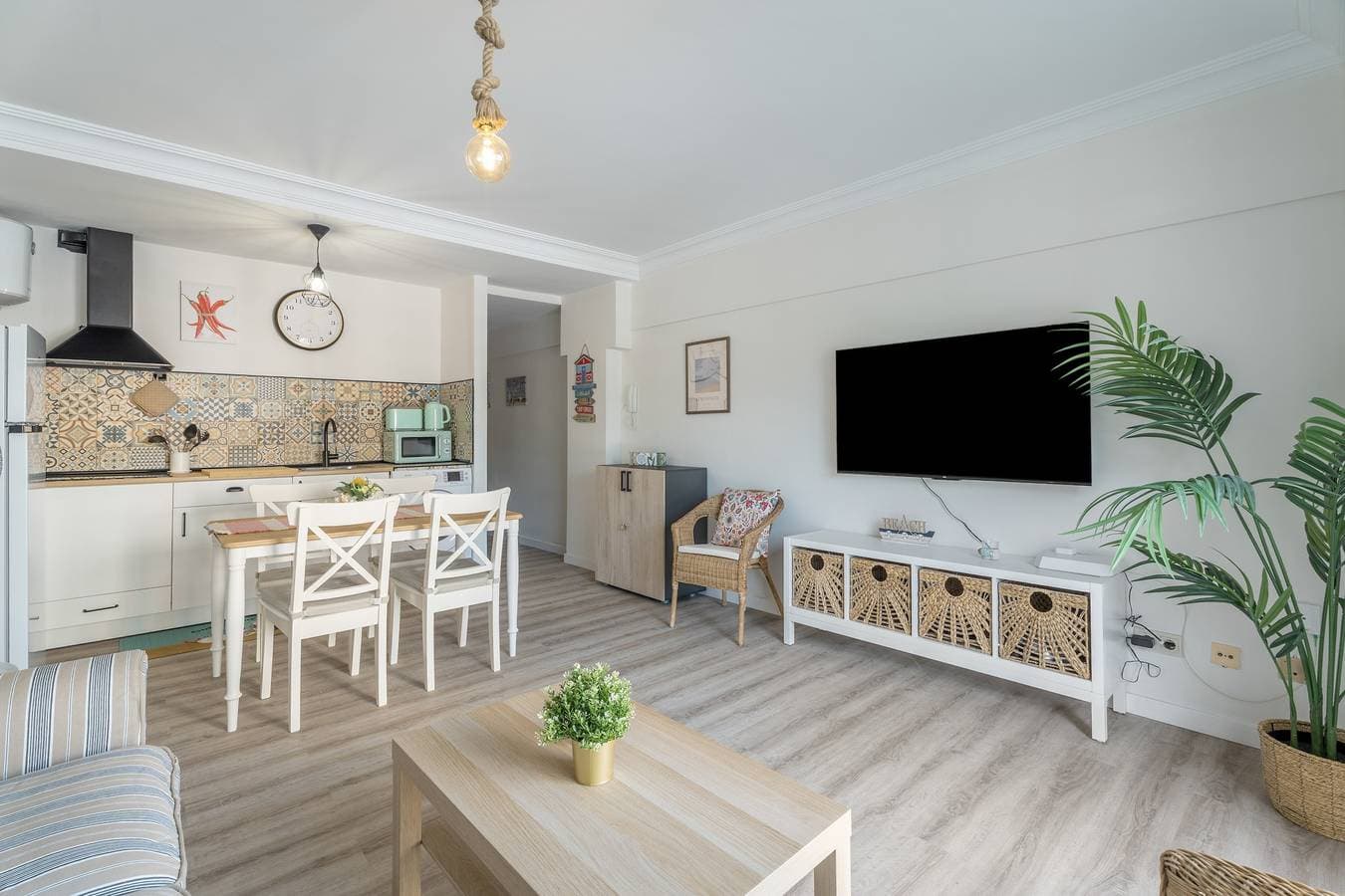 Foto 5 von 21: Ferienwohnung 'Marte Centro' mit Bergblick, Balkon und WLAN