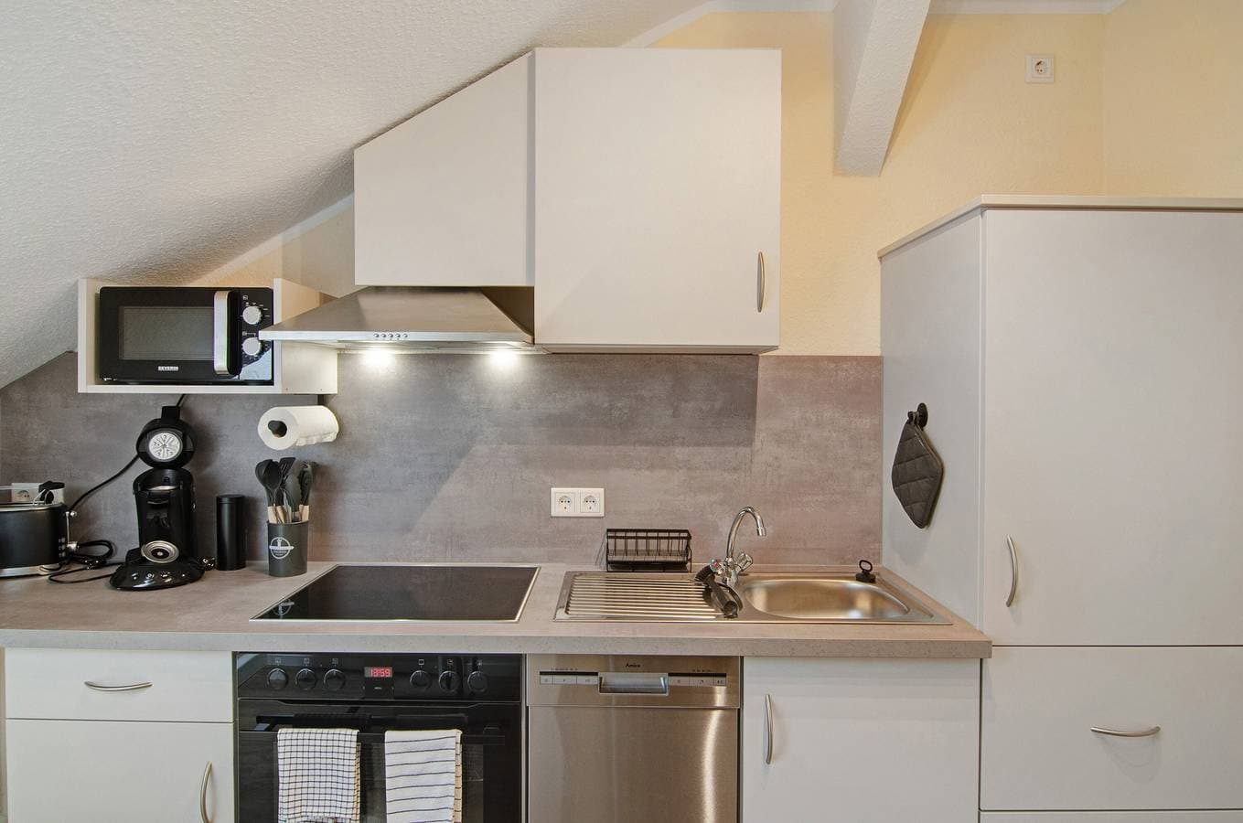 Foto 6 von 28: Wohnung 2 Birkenwald mit Gemeinschaftsterrasse, Gemeinschaftsgarten und WLAN