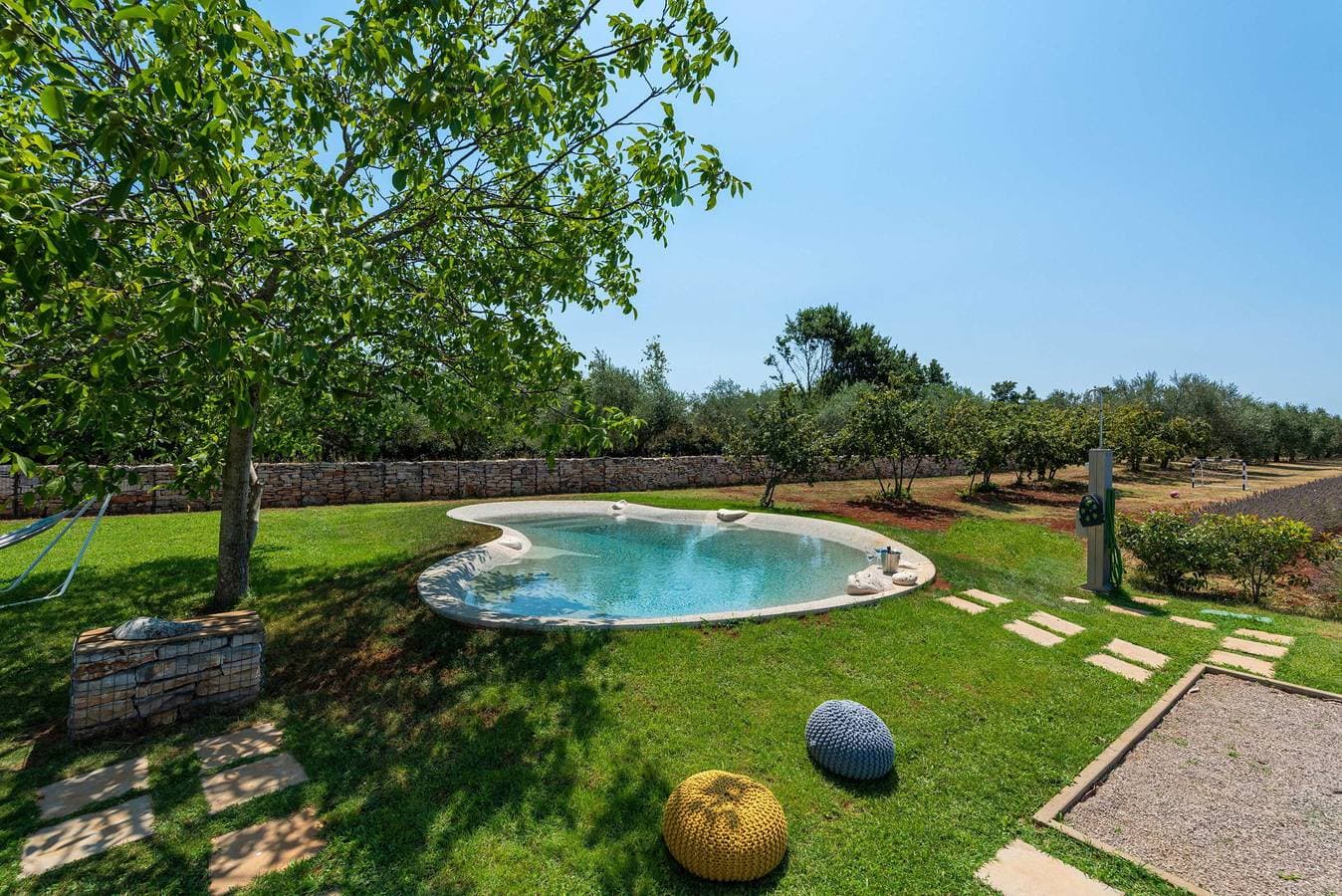 Foto 11 von 58: Ferienhaus Casia mit Pool