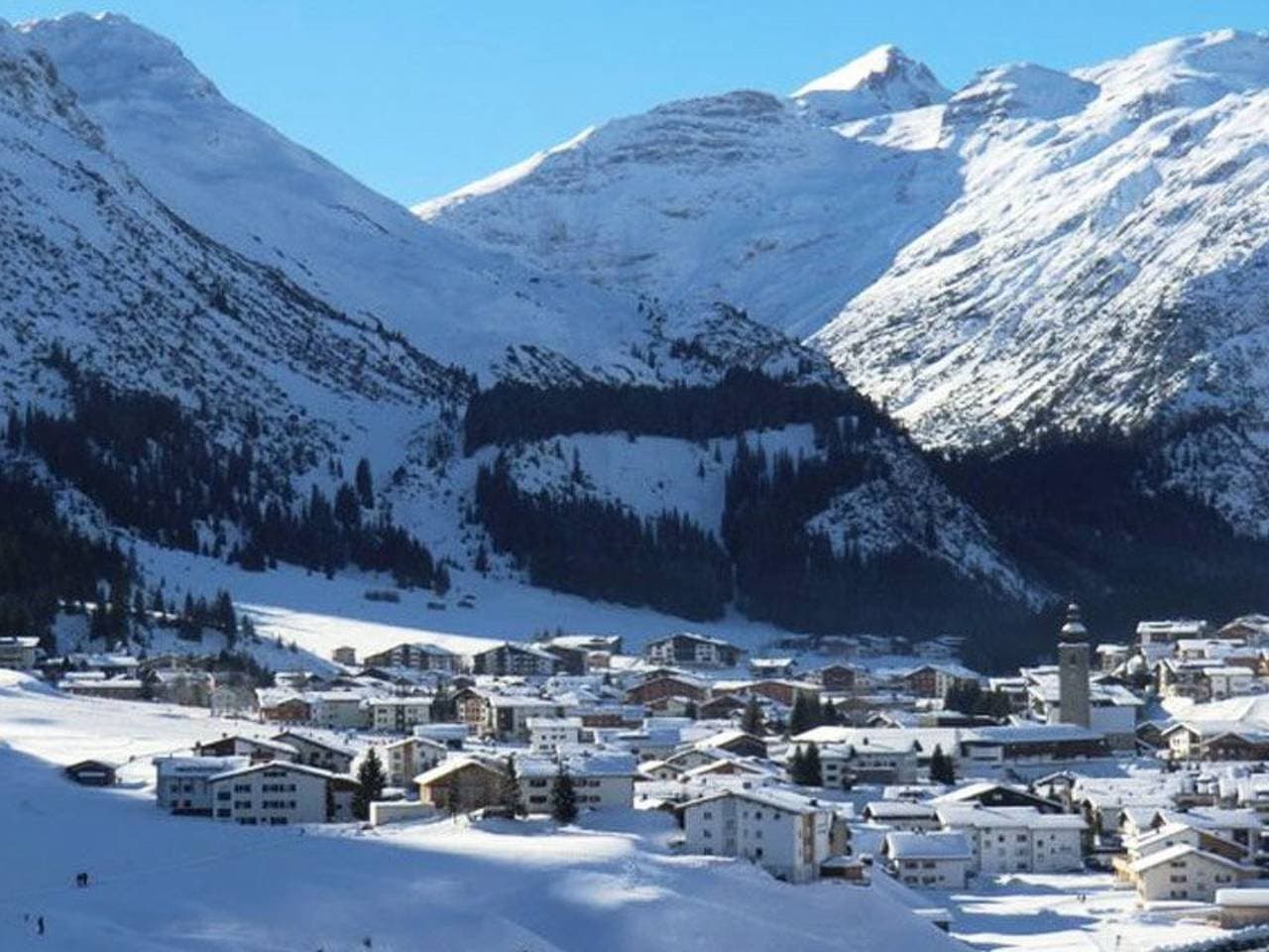 Gemütliche Ferienwohnung mit Berg- & Seeblick, Balkon & WLAN 1