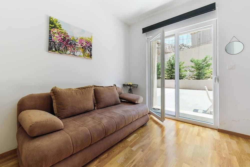 Foto 8 von 18: Cozy studio apartment in charming Becici