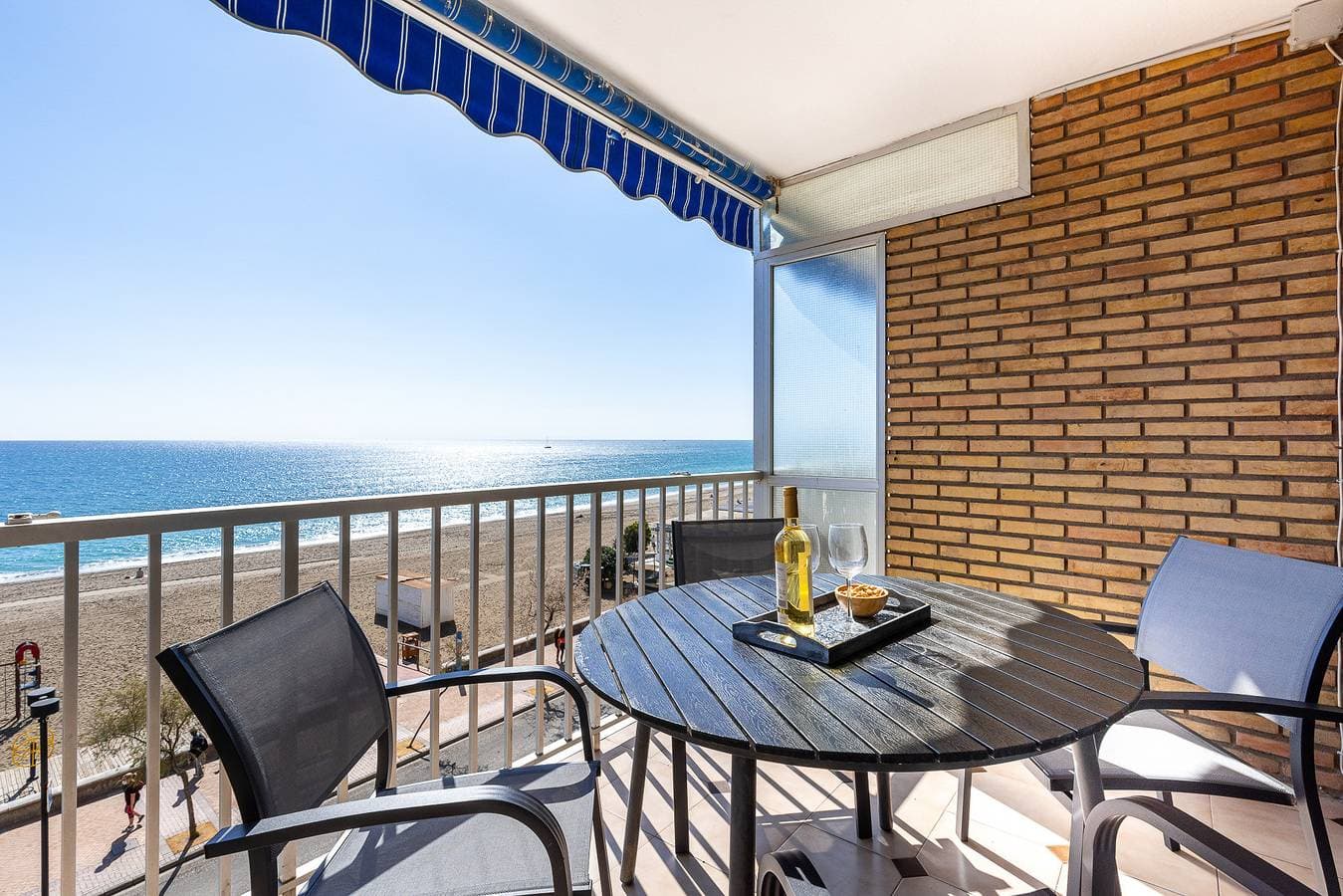 Foto 9 von 30: Maritimo Fuengirola - Beach apartment first line