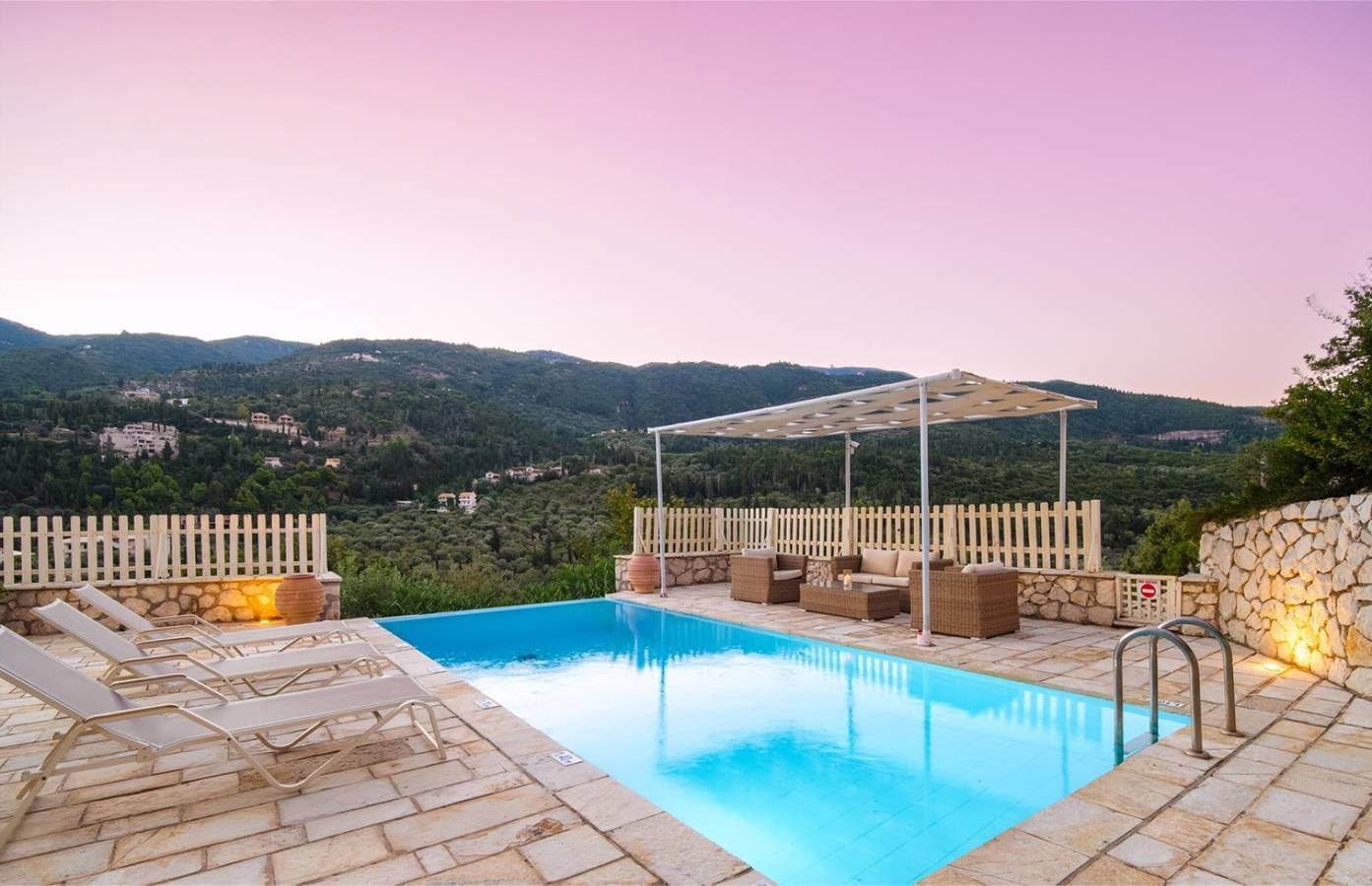 Foto 2 von 23: Villa für 4 Personen mit Garten