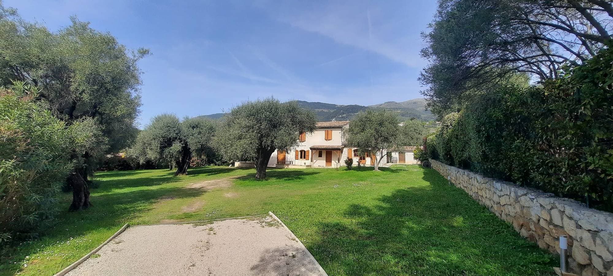 Foto 8 von 24: Ferienhaus für 8 Personen mit Garten