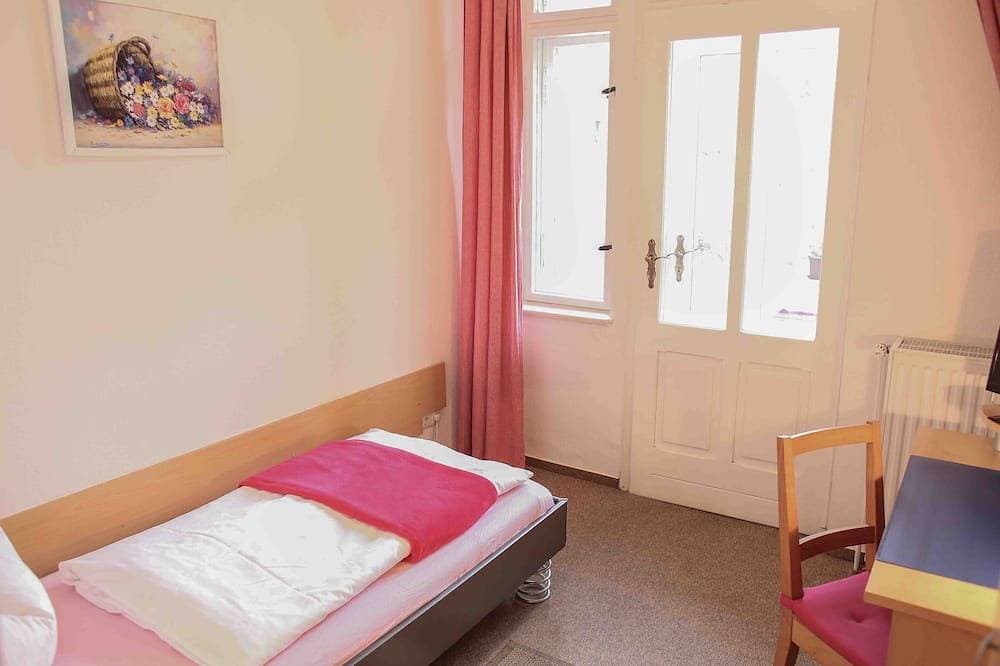 Foto 2 von 11: Doppelzimmer 2 - Pension Siewert