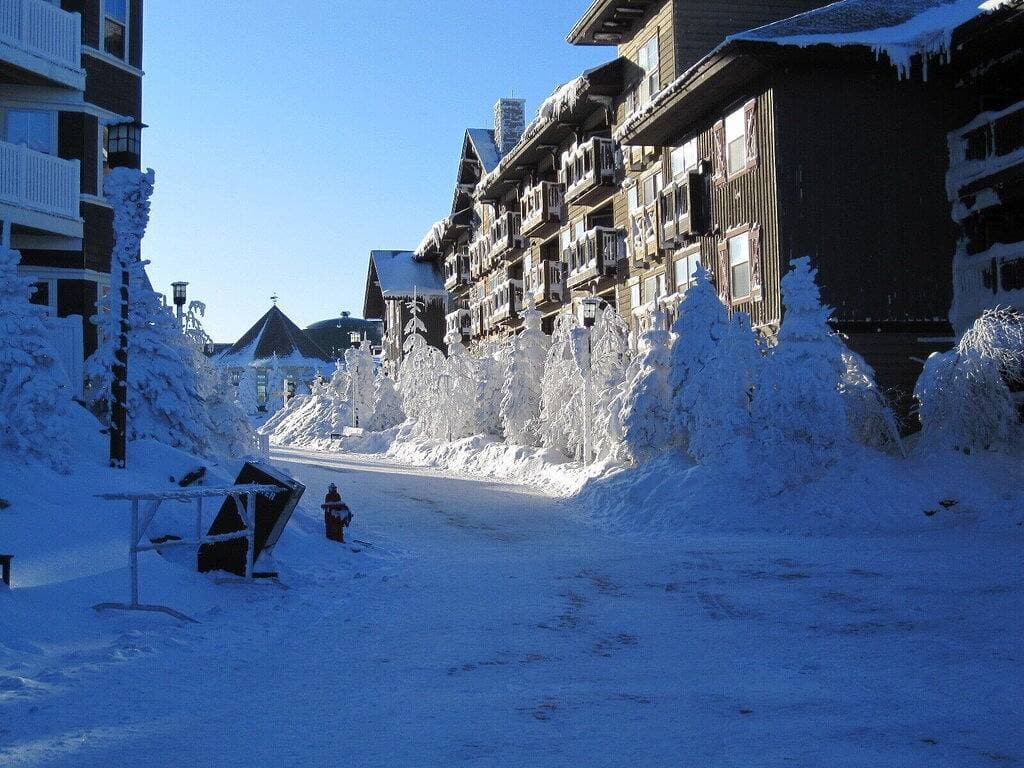 Foto 3 von 51: Neu Aufgeführt Village-True Ski In / Ski Out mit direktem Zugang zu den Pisten