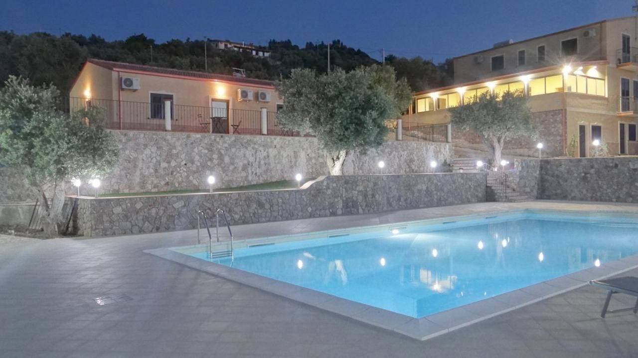La Valle degli Ulivi 1