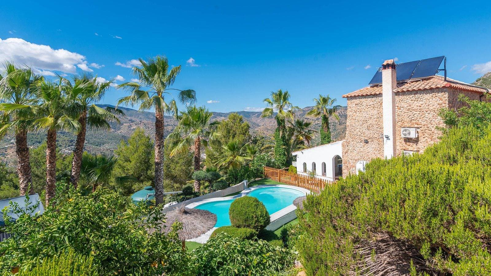 Villa Gran Solano Colmenar by Ruralidays 1