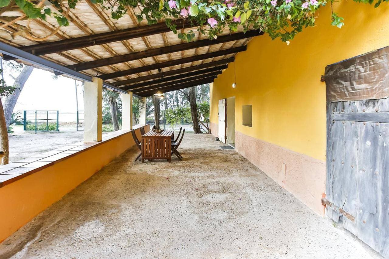 Foto 4 von 22: Two-Bedroom House