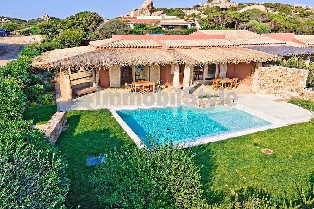 Exclusive villa with private pool 1