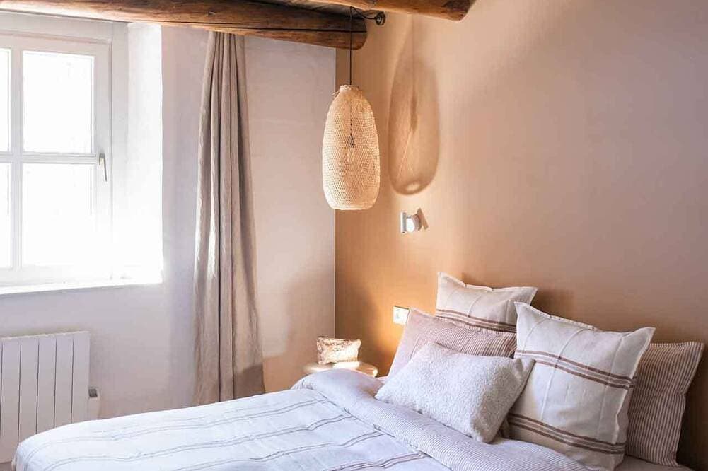 Foto 2 von 30: Philème-4*-Gîte-Exklusiv-Ensuite mit Bad-Bergblick