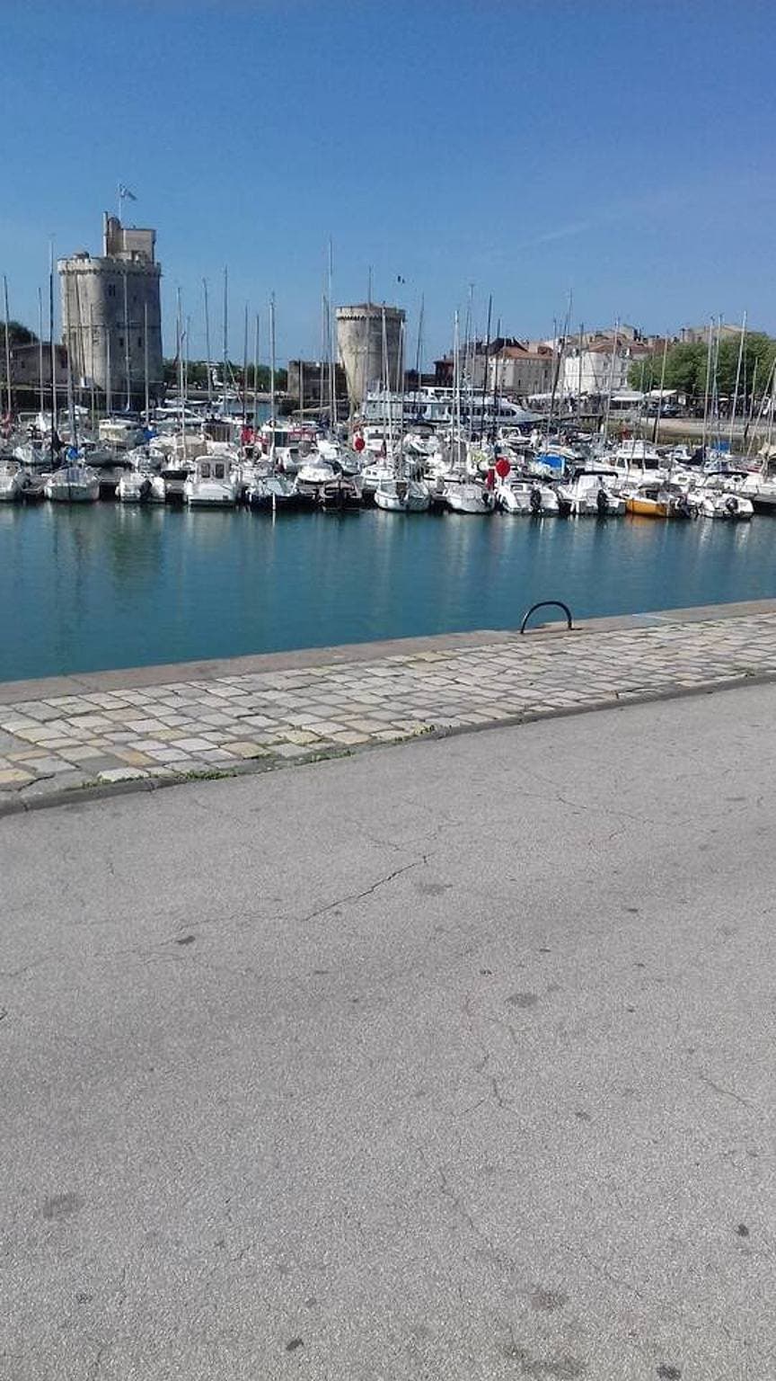 Foto 13 von 13: Charmantes Haus in La Rochelle mit Garten