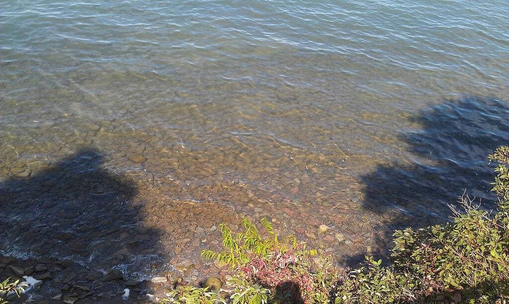 Foto 3 von 24: Spektakulärer Panoramablick auf den See in romantischer, privater Umgebung
