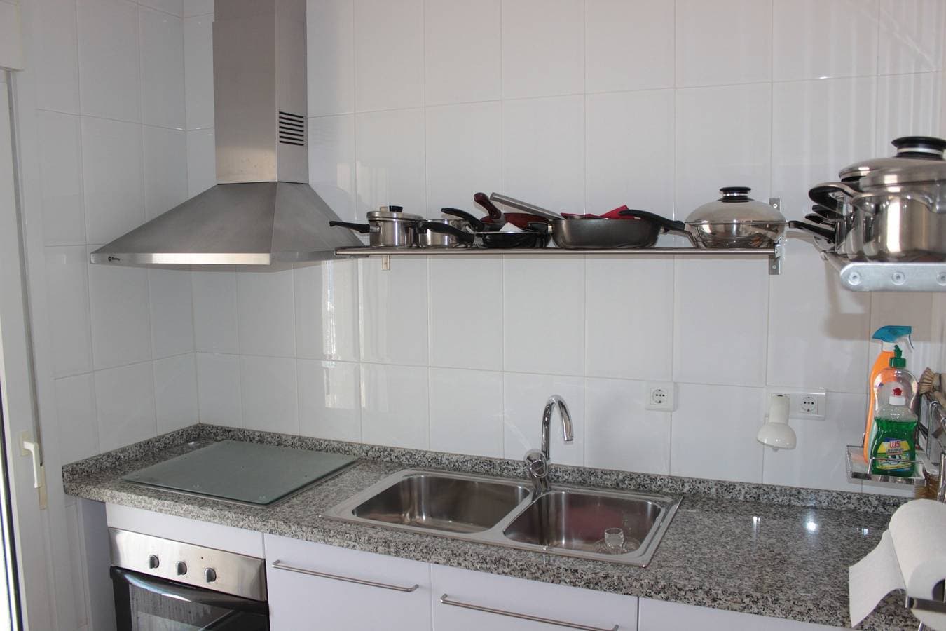 Foto 13 von 29: Ferienhaus 'Casa Ariola' mit Meerblick, Gemeinschaftsterrasse und Klimaanlage