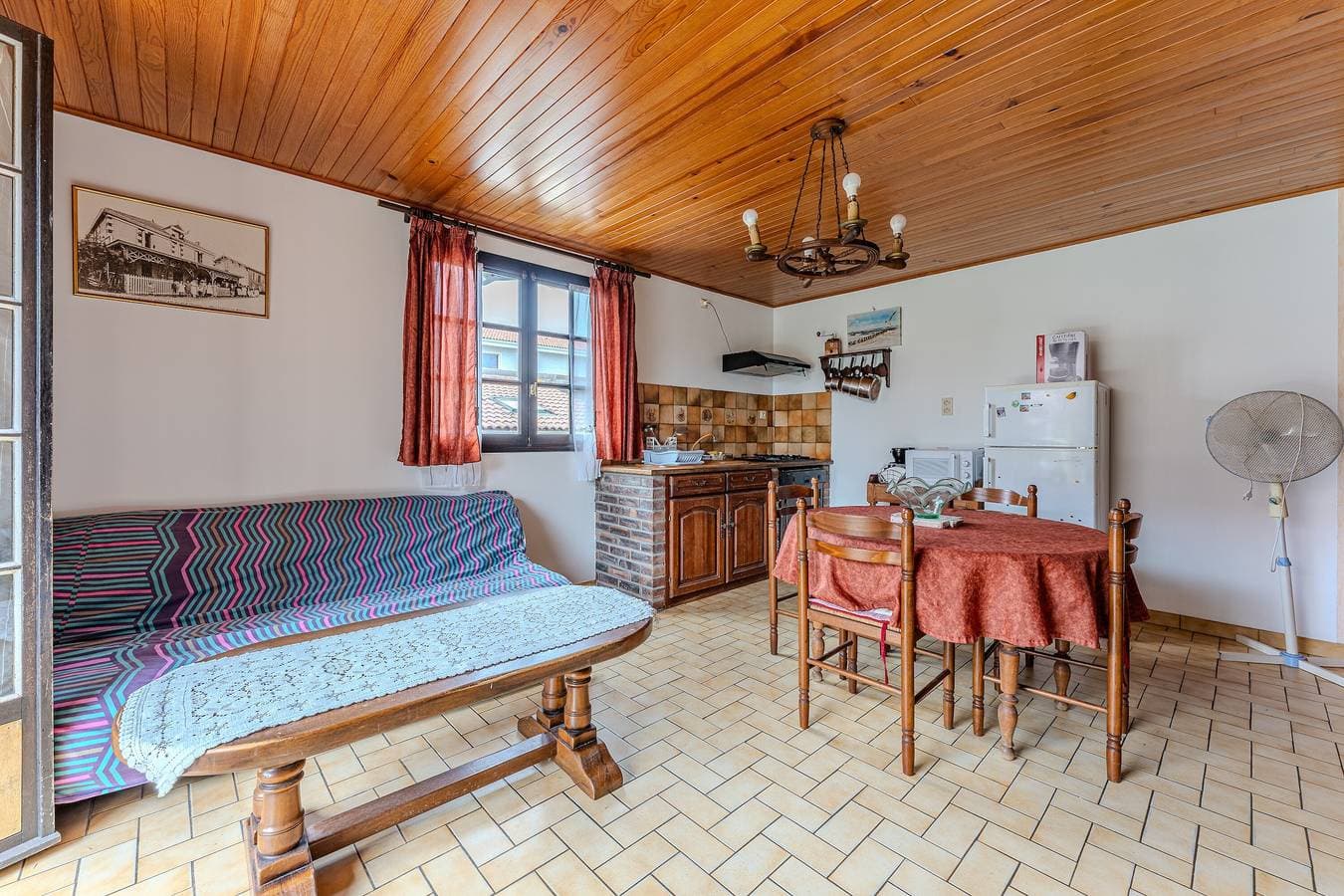 Foto 8 von 18: Ferienhaus 'Blanche Neige Mimizan' mit privater Terrasse und Gemeinschaftsgarten