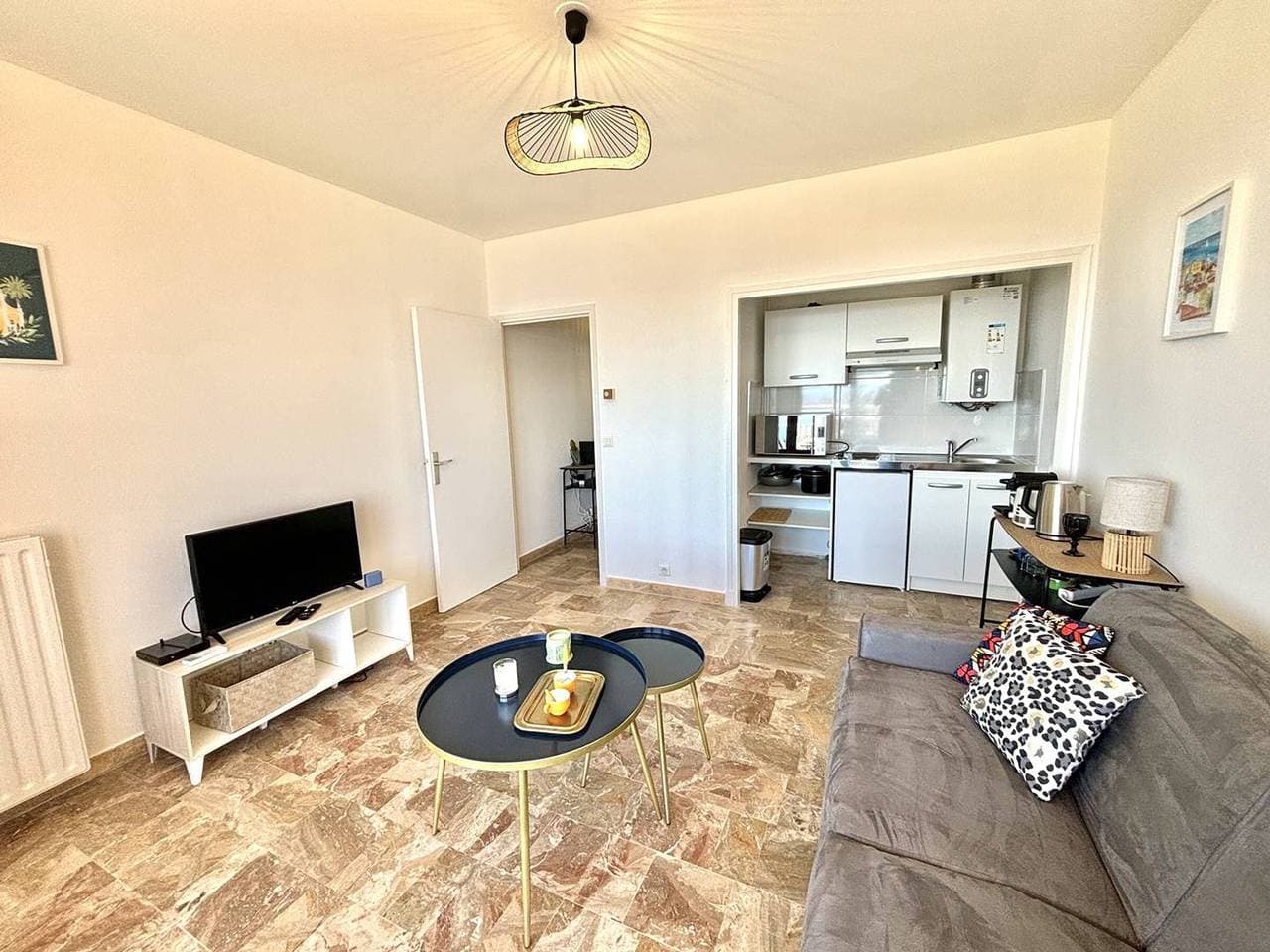 Foto 7 von 17: 1-Zimmer-Wohnung mit Parkplatz in Ajaccio