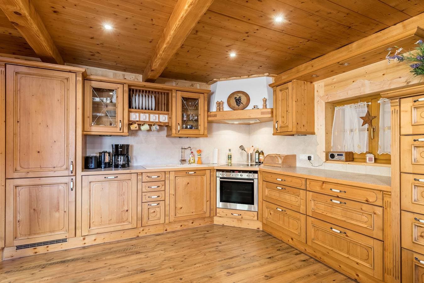 Foto 6 von 24: 2-stöckige Ferienwohnung 'Rubin' in der Nähe des Skilifts mit Bergblick, WLAN und Terrasse