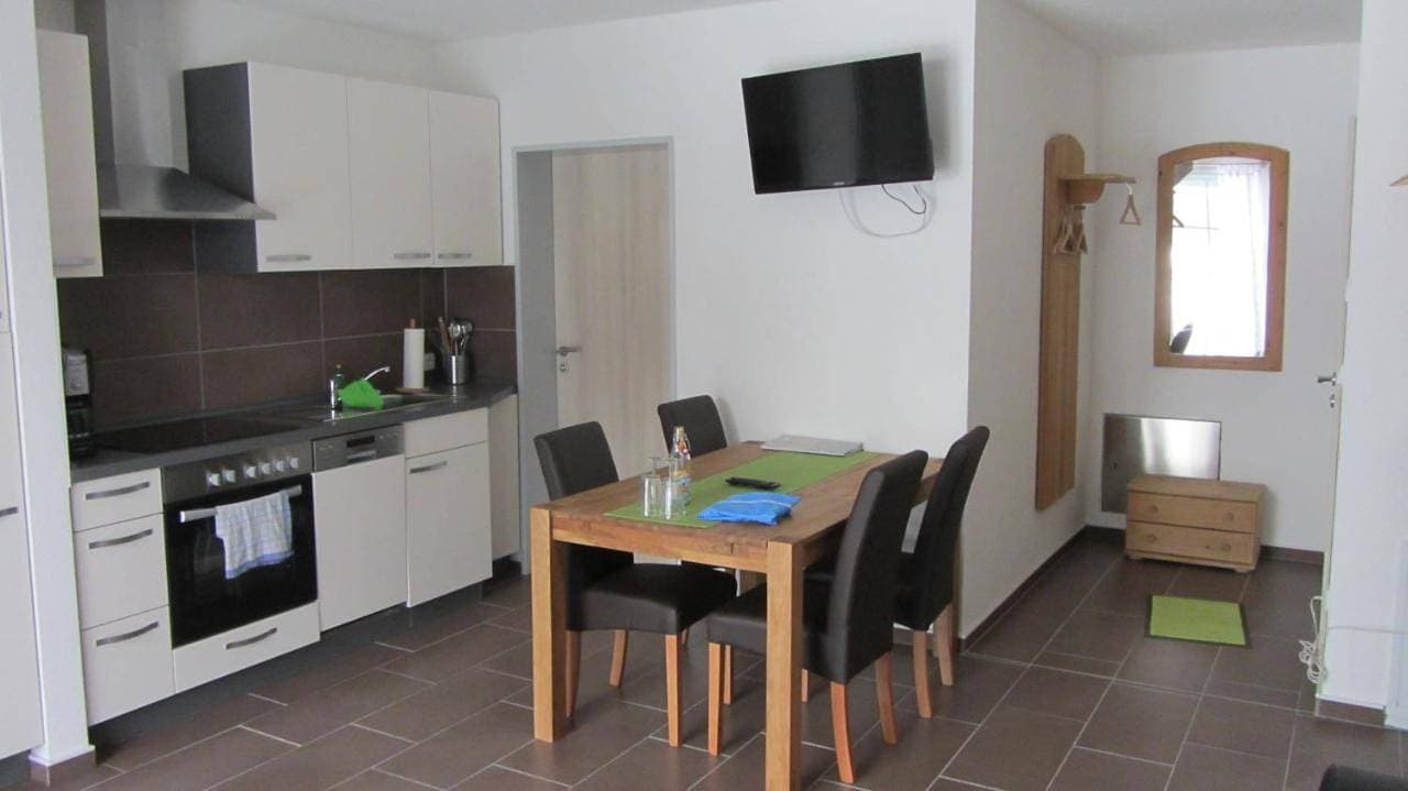 Foto 6 von 10: Two-Bedroom Apartment