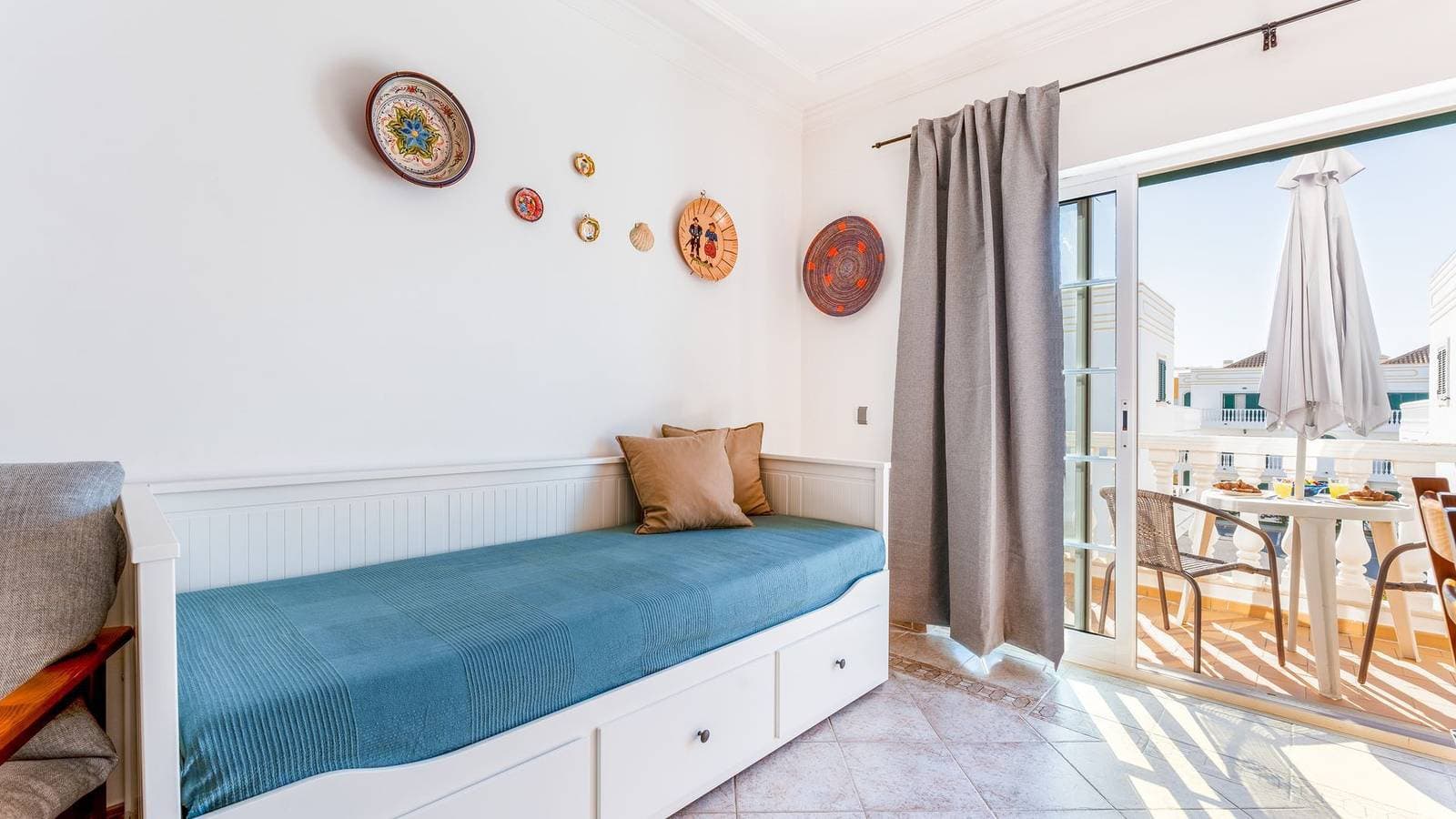 Foto 4 von 22: Bright & Cozy 1 Bdr Flat W/ Balcony by LovelyStay