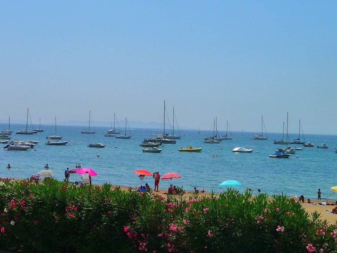 Foto 5 von 26: (4) Apartment mit Beheiztem Pool und Blick Aufs Meer zu 10 meter vom Strand