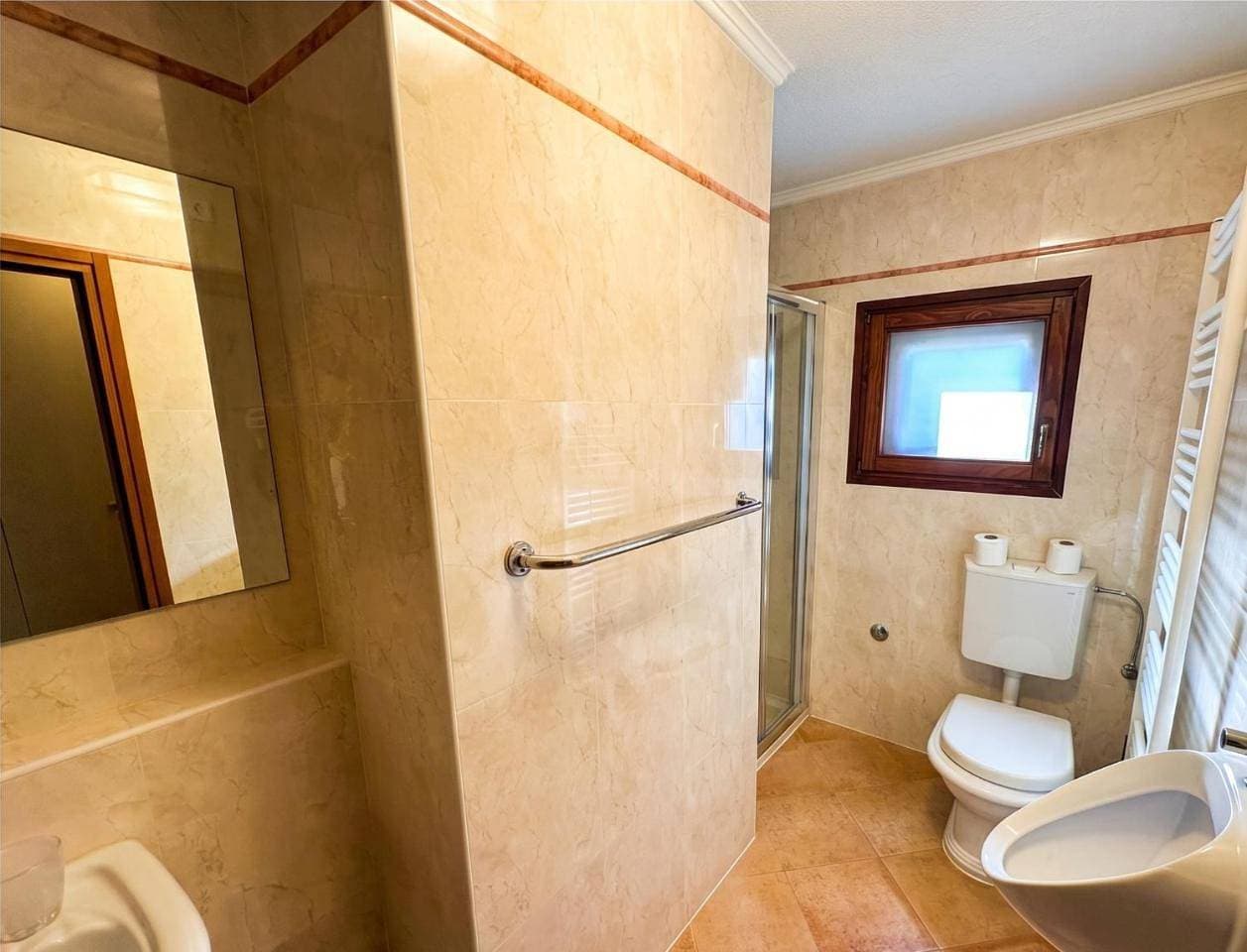 Foto 9 von 19: One-Bedroom House