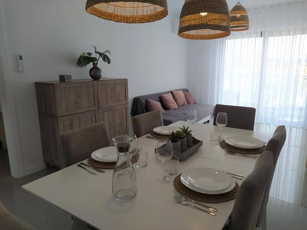 M&M Beach House 1