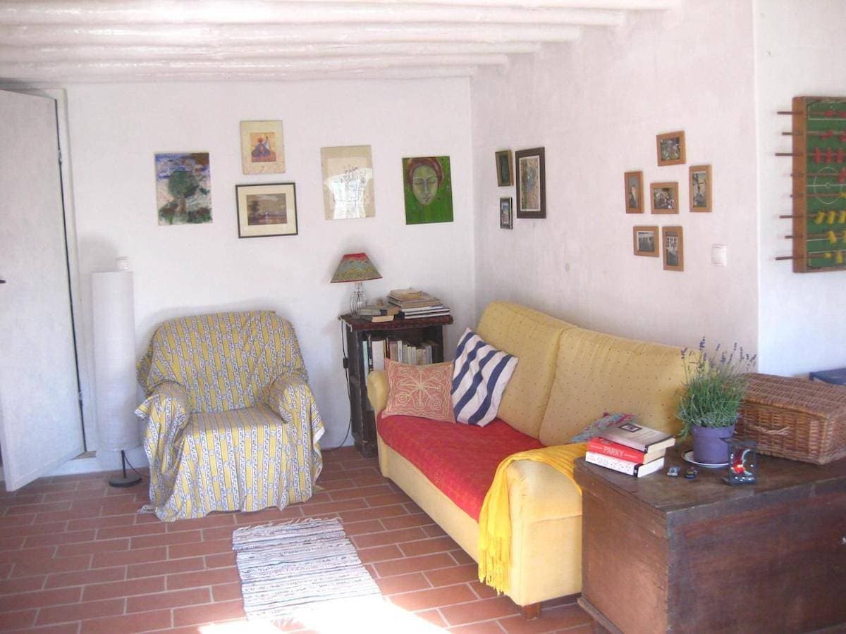 Foto 3 von 9: Two-Bedroom Apartment