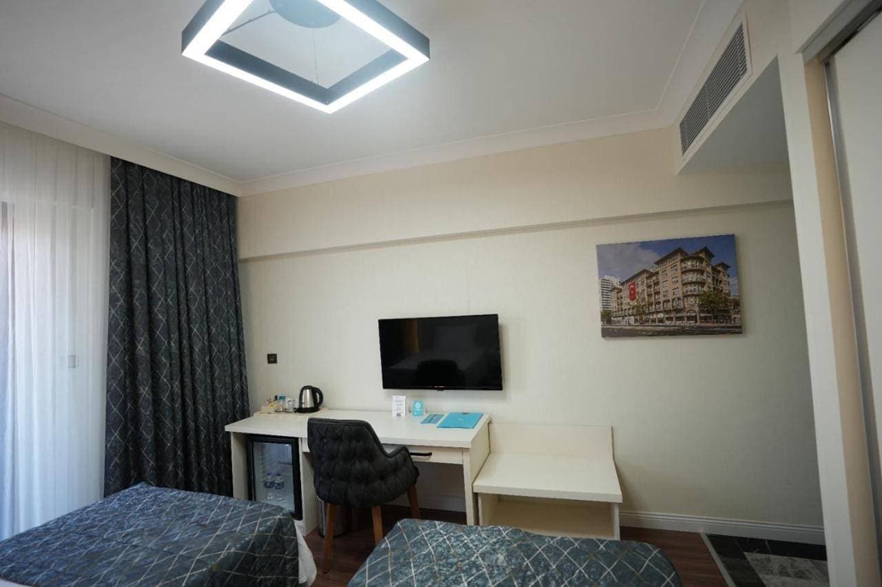 Foto 8 von 8: Double Room with Balcony