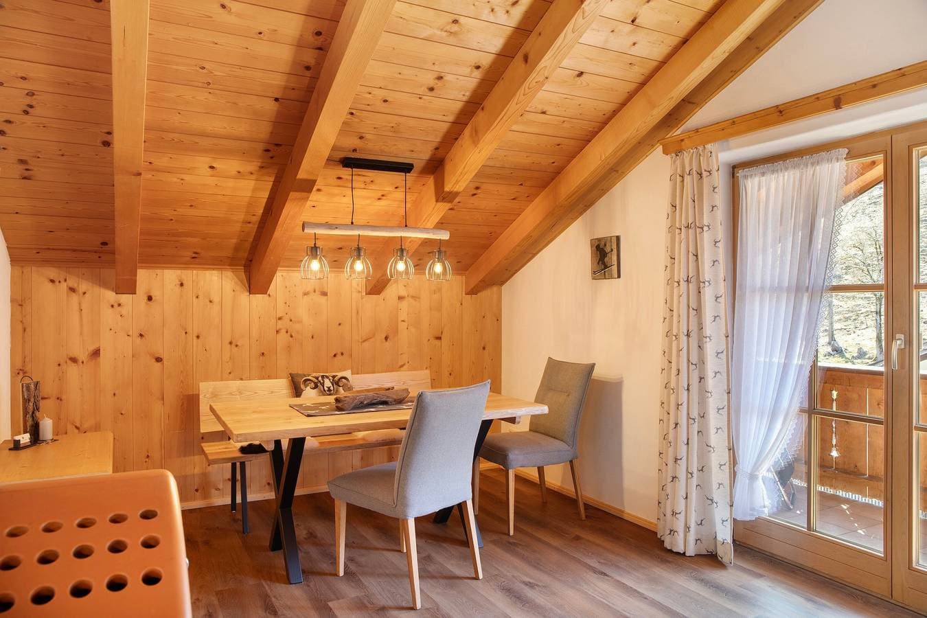 Foto 6 von 31: Ferienwohnung 'Bergkristall' mit Bergblick, Balkon und Wi-Fi
